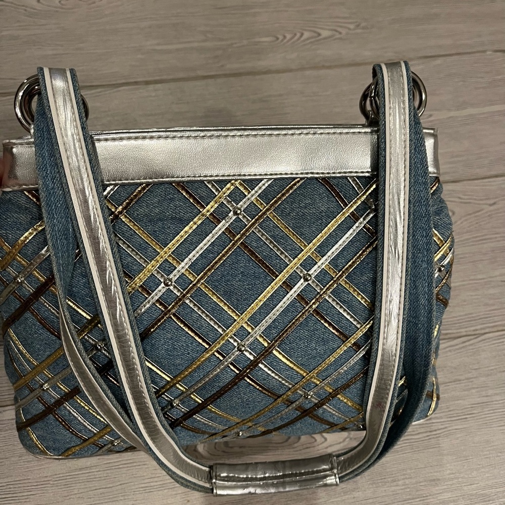 Warren Reed Denim 1980 Elegant Silver &Gold Shoulder Bag with Metallic Accents